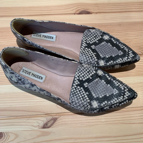 Steve Madden Feather Natural Exotic flats - Picture 2 of 4